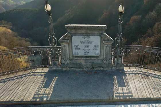 <h1>Ponte della Vittoria</h1>