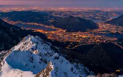 Panorama serale su Lecco e Valmadrera