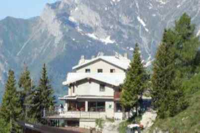 Rifugio Sora Casari